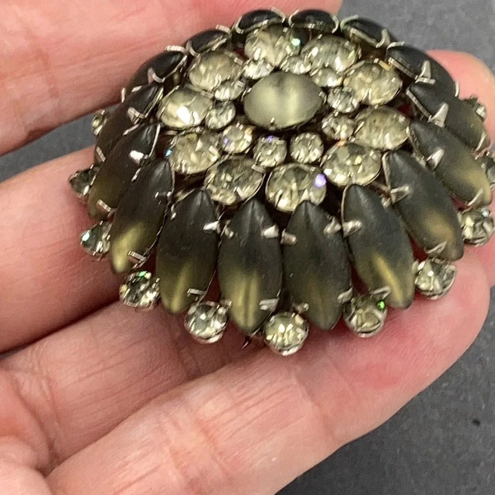 Vintage Judy Lee Black Diamond Rhinestone Brooch